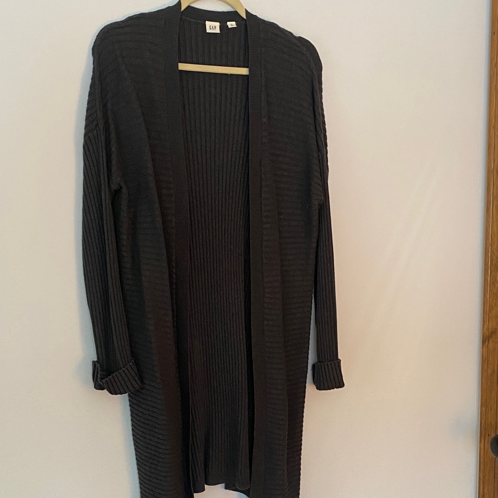 Gap. Size Medium Charcoal Ribbed Long Cardigan.  Sturdy fabric.  37 inches long